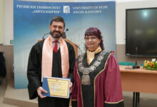 Photo of Двигателят на иновациите в лицево-челюстната хирургия на УМБАЛ „Медика Русе“ проф. Николай Янев получи професорската си диплома